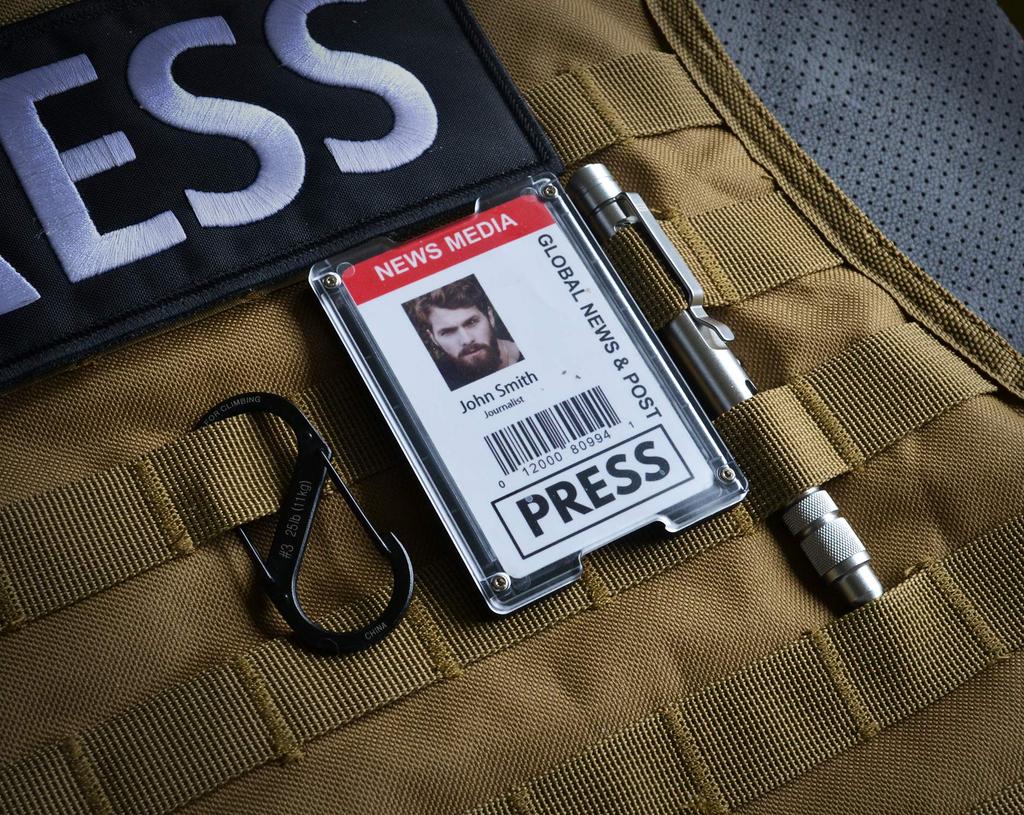 GOVO Badge Heavy Duty ID Card Holder with Metal Clip 4 Card Slots Holder/Wallet - & (Holds 1-4 Cards) (Tan)