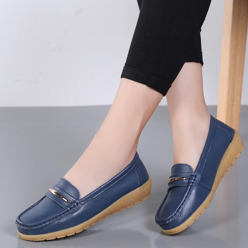 2026 New Genuine Leather Shoes Woman Slip On Women Flats Moccasins Women's Loafers Spring Autumn Mother Shoe Big Size 35-44