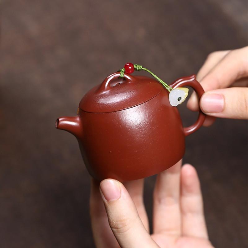 

Tradition Yixing Handmade Purple Clay Teapot Household Small Capacity Zisha Tea Pot Raw Ore Zhu Mud Kettle Chinese Teaware 80ml