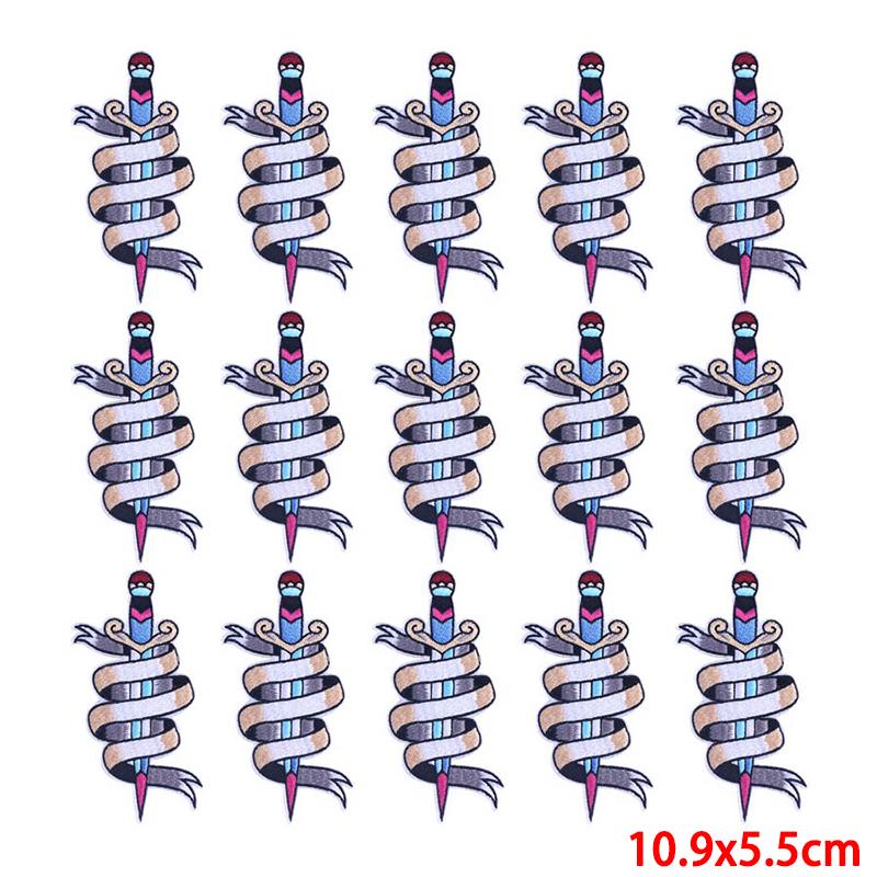 10 Pcs/lot Wholesale Embroidery Patch Iron On Patches For Clothing Patches On Clothes Jackets Decor Applique Sew Supplies