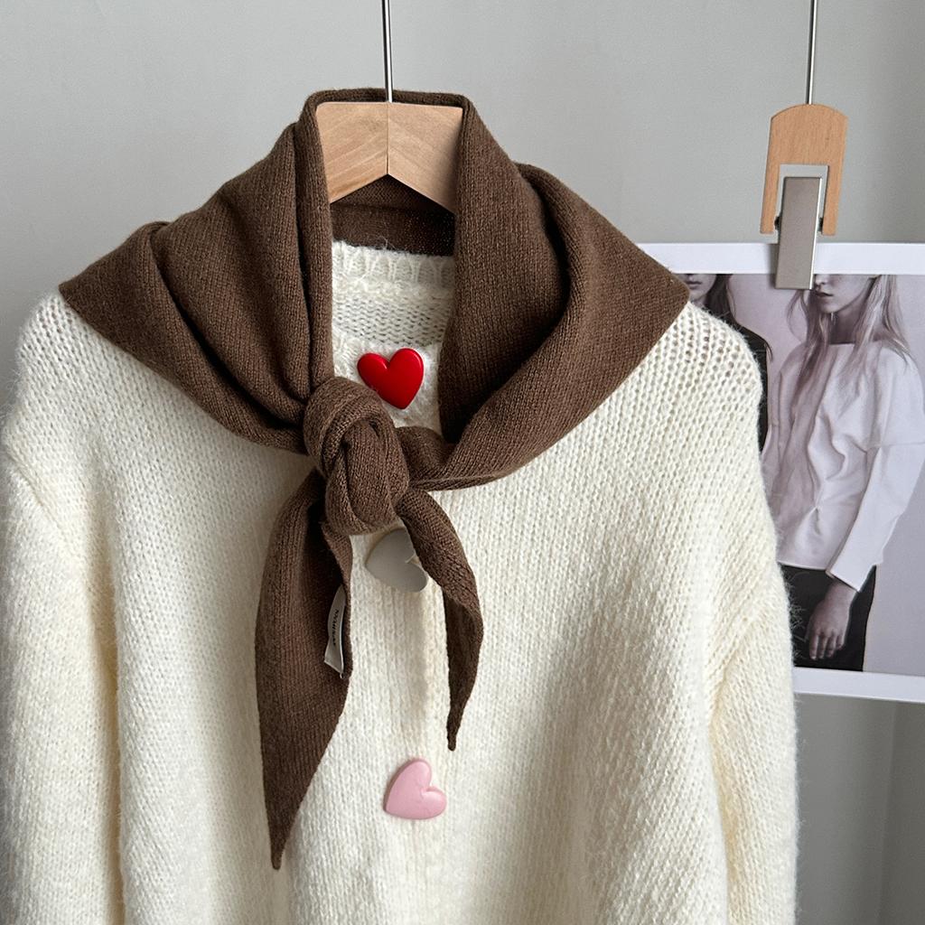 A Solid Color Wool Knitted Triangle Scarf for Women, Can Be Worn as a Fake Collar, Decorative Scarf for Air-Conditioned Rooms, Fashionable Shawl