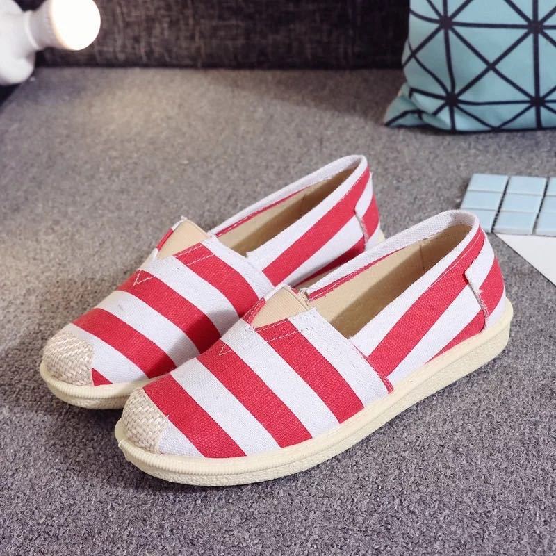 OEM/ODM Processing Custom Ladies Cloth Shoes Fashion Student Nurse Fisherman Shoes Lazy