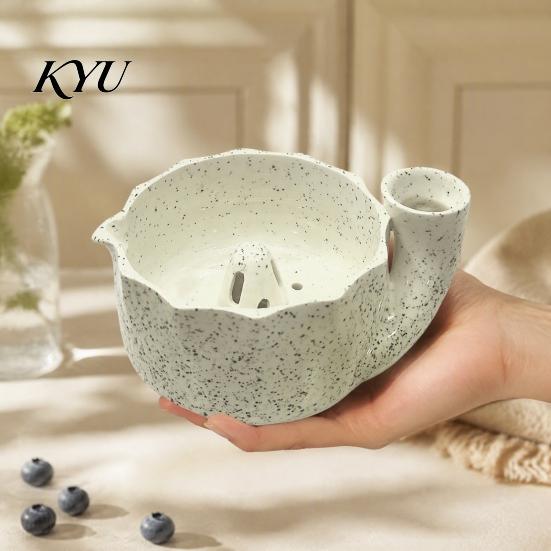 Small Produce Cleaning Tool Self-Spinning Ceramic Berry Washing Bowl, Built-In Drainage Holes Lead Free Strainer Fruit Strainer, Compact Vortex