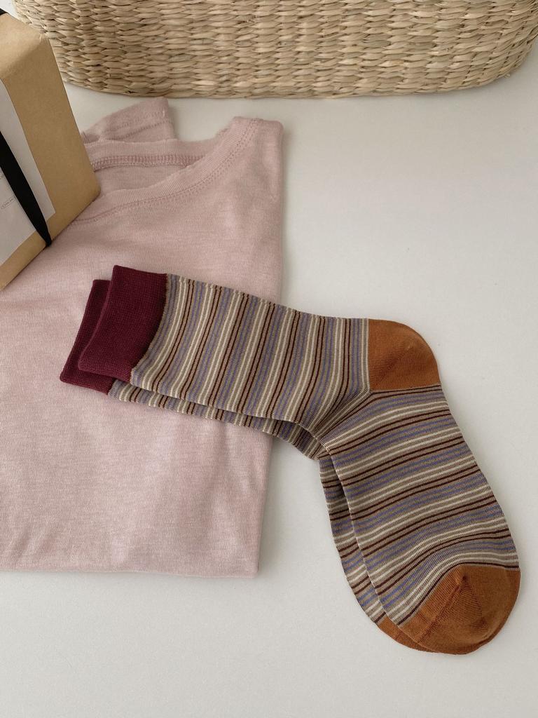 Striped Socks, Mid-Tube Socks, Classic Retro Contrasting Colors, Versatile Literary Niche Design, Piled Up Socks