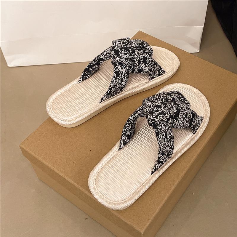 Fashion Summer New Round Toe Open Toe Leopard Print Soft Sole Non-slip Wear-resistant Flats Women's Fashion Sandals
