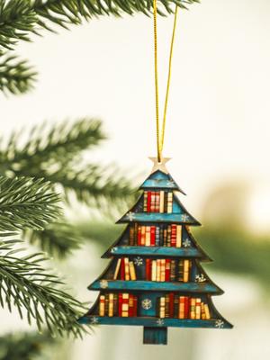 Weihnachts-Acryl-Baumförmiger Anhänger, Bücherregal mit bunten Büchern Muster Hängedekor, Festlicher Anhänger für Weihnachtsbaum, Zuhause