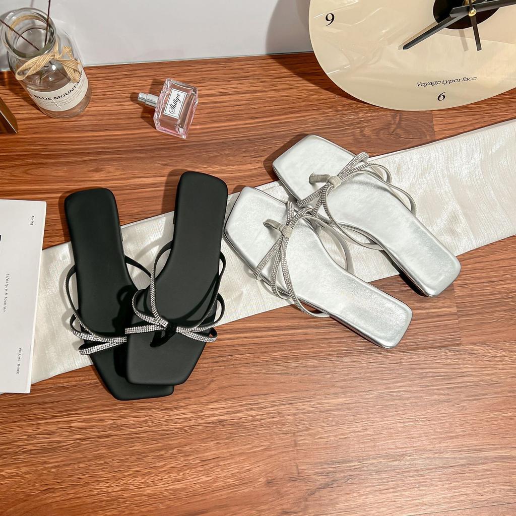 Yuanlitong summer new flat sandals women's rhinestone sparkling thin strap open-toed square head slippers sexy outer sandals