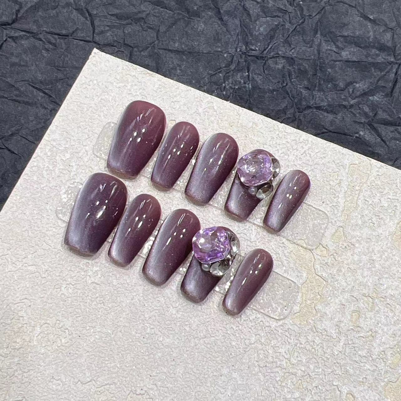 

Ношение брони Ручной маникюр Готовые накладные ногти Патч Чистое желание Фиолетовый Кошачий глаз Вспышка Бриллиант Medium M