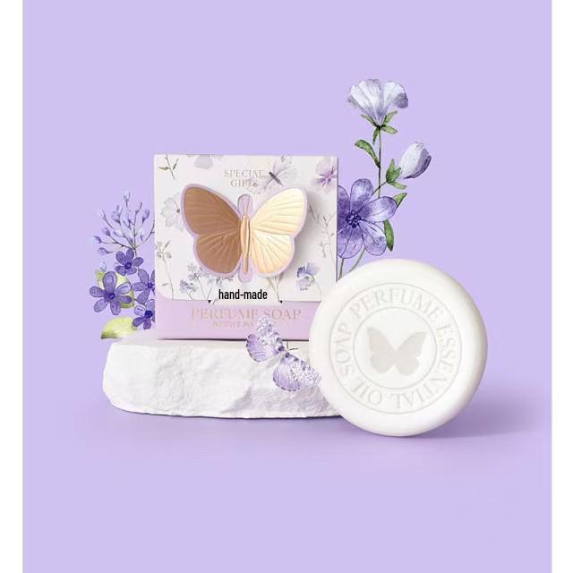 Handmade Soap Souvenir - Bridesmaid Gift & Practical Wedding Favor
