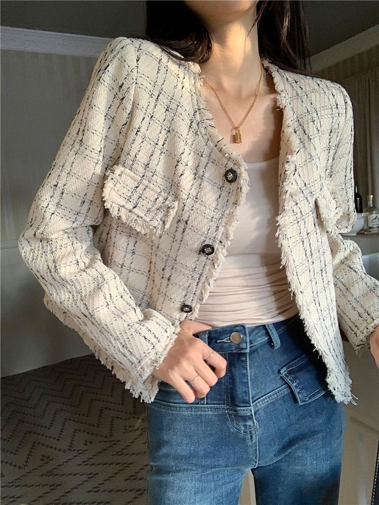 Spring new temperament retro small fragrant short French rough edge long-sleeved jacket cardigan top female chic