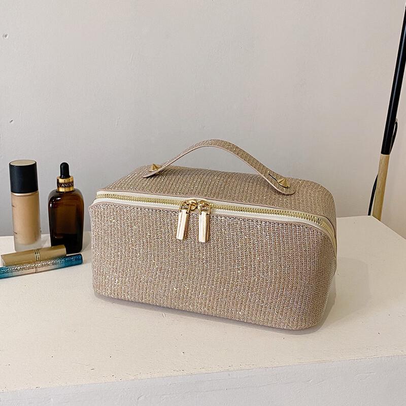 OEING Large Capacity Cosmetic Bag