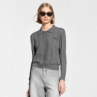 Tatu Leichter Strickcardigan