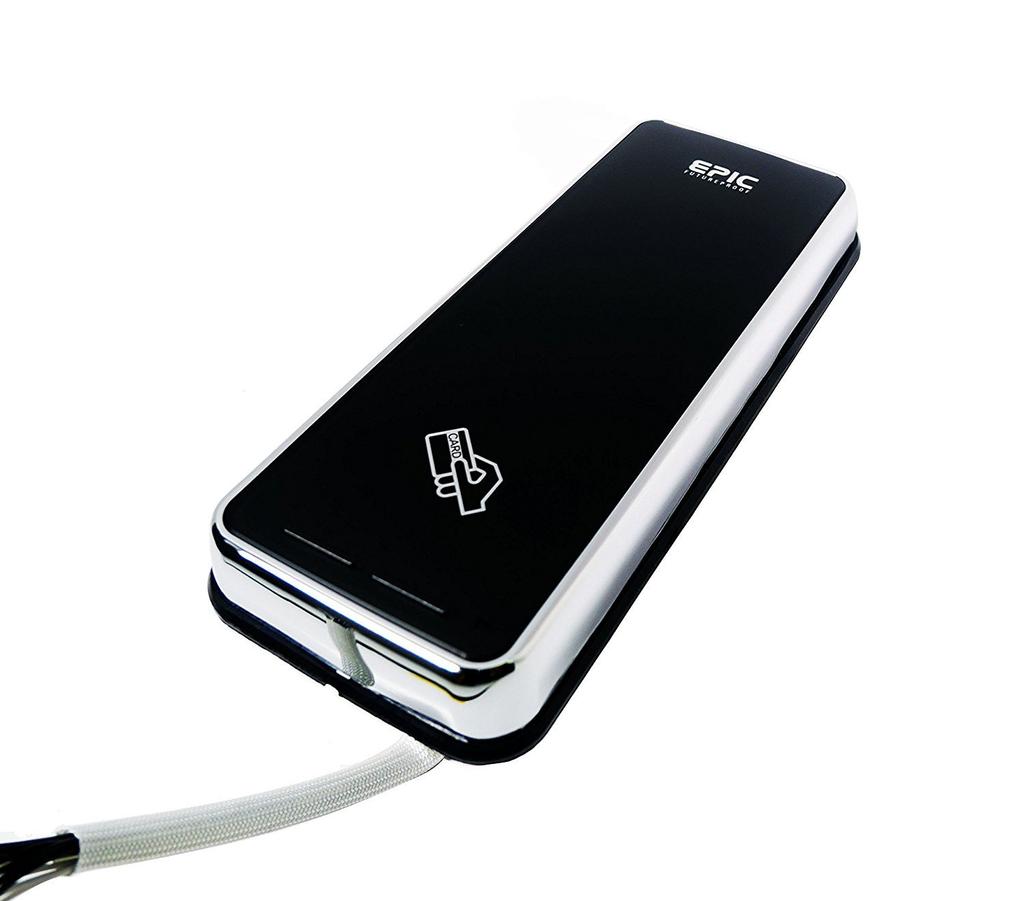 EPIC TOUCH HOOK 2 Inteligentní zámek pro posuvné dveře Automatické zamykání PINem Call centrum Funkce neoprávněné manipulace s PINem Alarm Kód ochrany proti neoprávněné manipulaci/MIFARE(R) 24 hodin