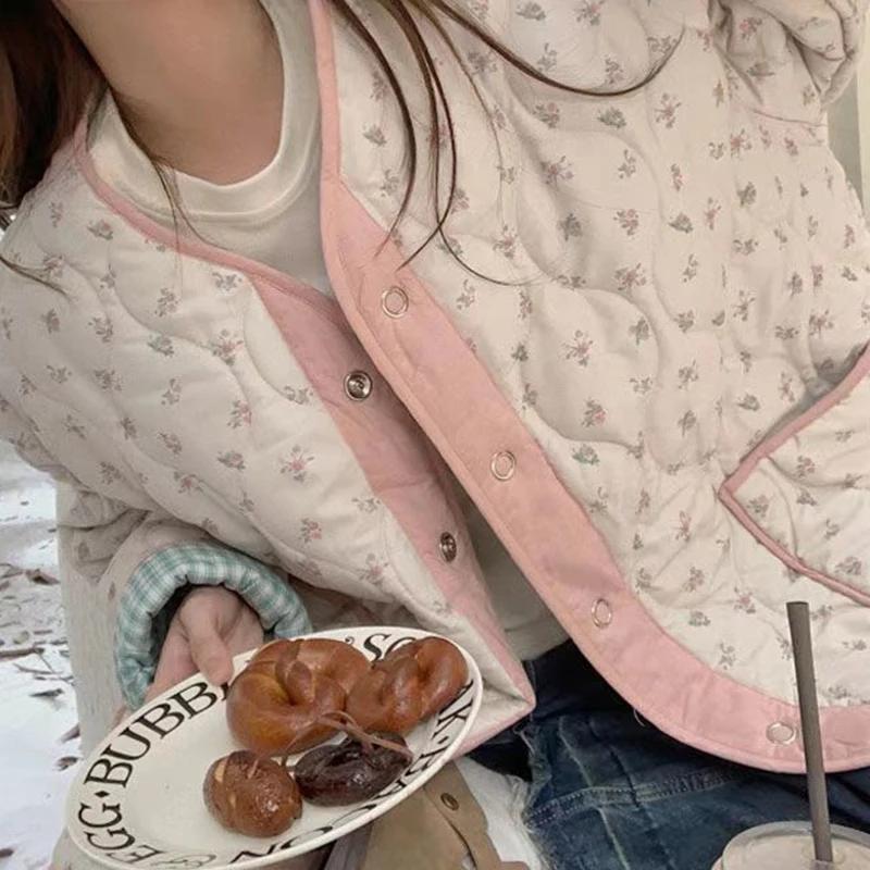 Retro Floral Small Fresh Color Matching Plaid Cotton-padded Jacket Women's Autumn Winter Plus Coats on Both Sides.