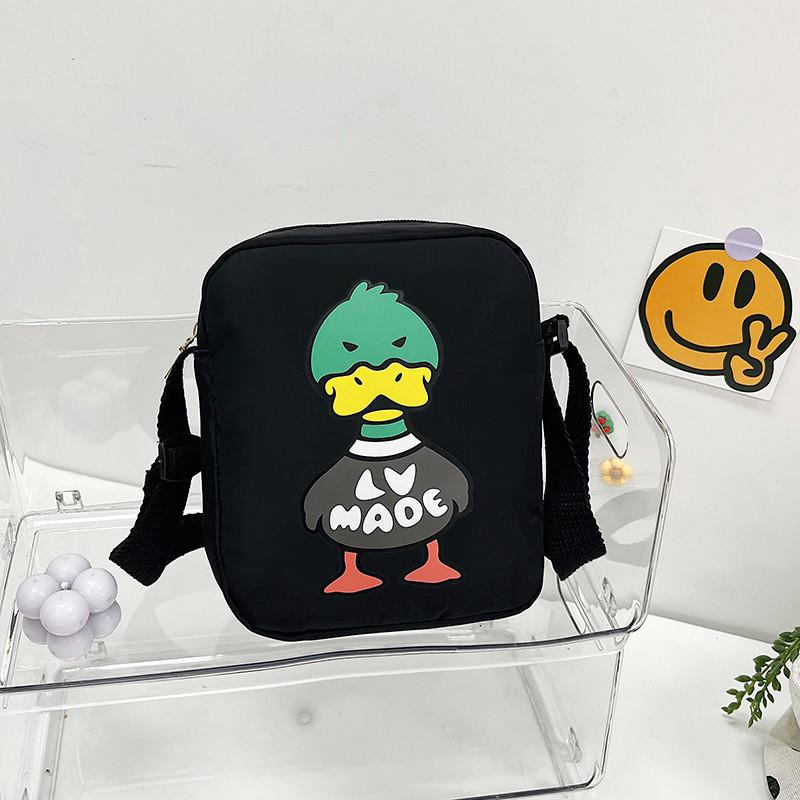 Adorable Cute Duck Shoulder Bag For Kids Fashionable Shopping Sling Bag чёрный