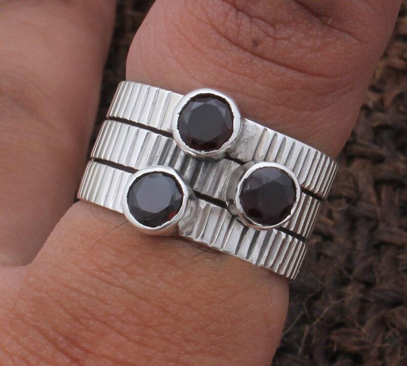 Black onyx Gemstone Ring, Spinner Band Ring, Bohemian Ring, Unisex Ring, Silver Charm jewelry, Handmade Ring, 925 Sterling Silver