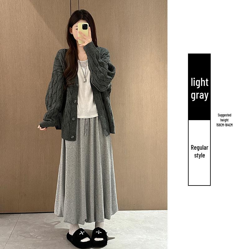 Khaki Sticky Rice Bud A-line Skirt: Women's High Waist Slimming Mid-length for Autumn 2025