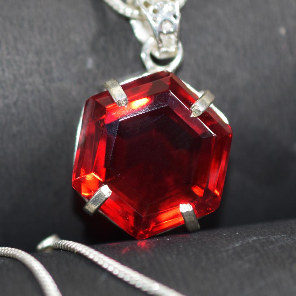 Natural Beautifull Pendant Fancy Red 925 Sterling Silver Topaz 67.85 Ct Gems my-404-k