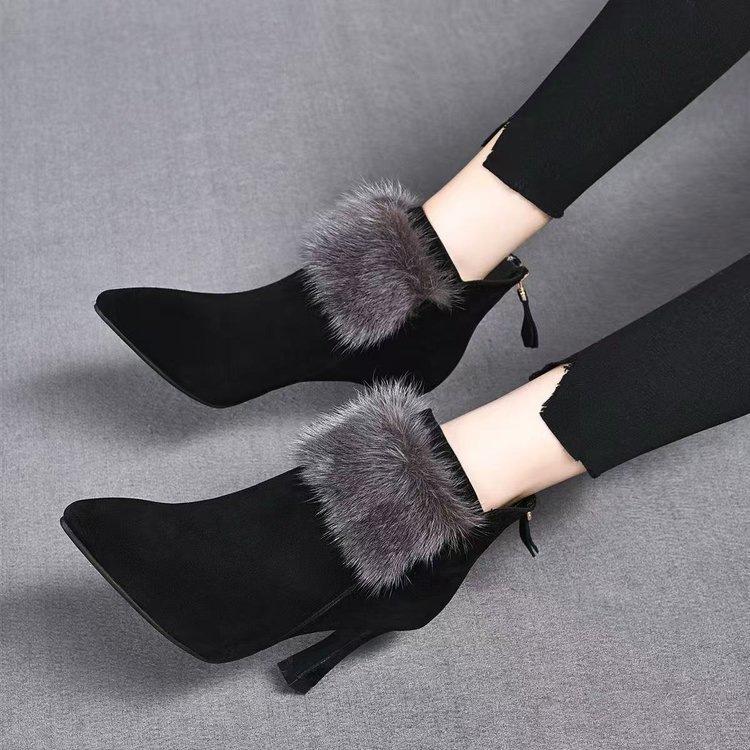 

Xiaoxiangfeng temperament high-heeled short boots women s 2025 autumn and winter new pointed mink hair fine-heeled wine glass and fashion boots women 40
