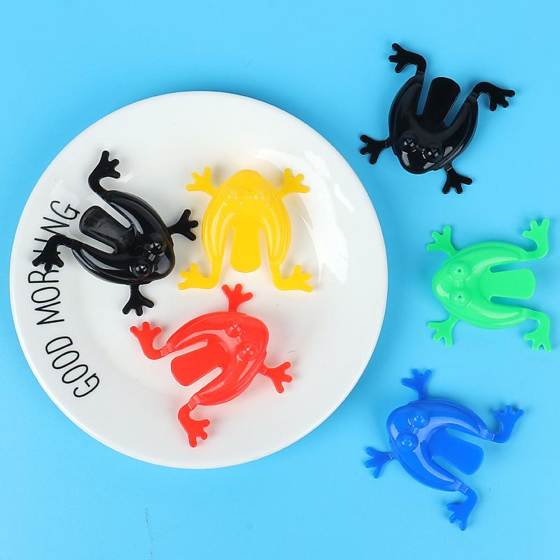 12Pcs Jumping Frogs Bounce Fidget Toys Novelty Action Figures Frog With Bucket Stress Reliever Toys For Children Birthday Gift