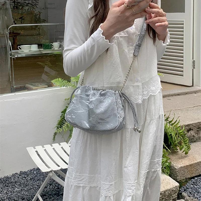 New Fashionable Folded Chain Cloud Bag hand bag, Unique Commuting Underarm Bag, Summer Versatile Crossbody Bag for Women