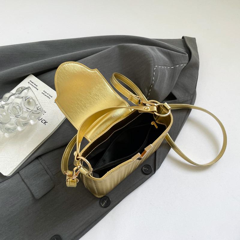 2025 Trendy Women's Square Shoulder Crossbody Bag - Stylish, Simple, and Casual Design