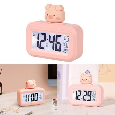 Wecker für Studenten, LED-Anzeige für Schlafzimmer, Schreibtisch und Büro. Zuverlässig für Zeitmanagement und Weckrufe.