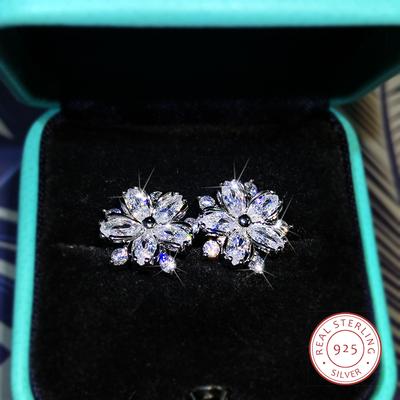 Micro-Inlaid Sweet Temperament Small Flower Earrings Sterling Silver Fashion Snowflake Zircon Earrings Party Birthday