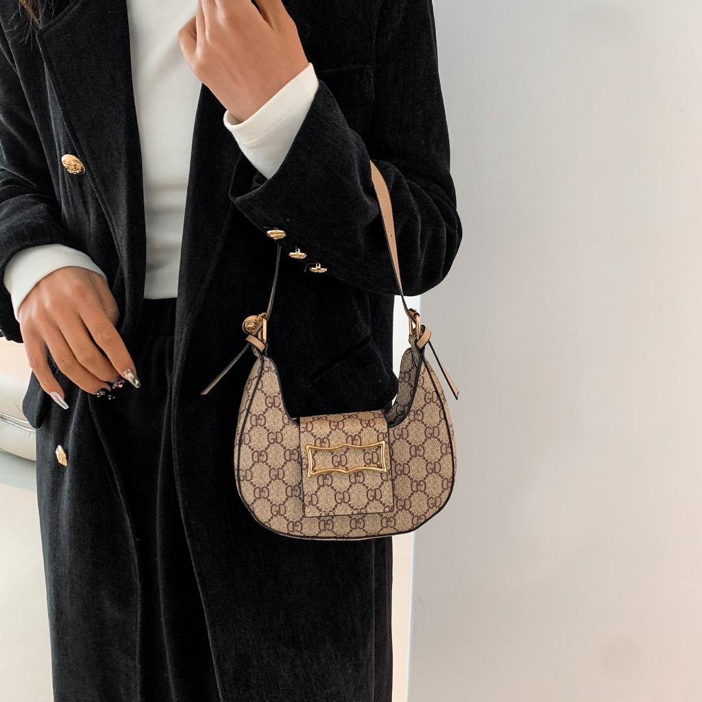 Taschen für Frauen im Frühling Neu Unterarmtaschen Mode Trendige Täglich Lässig Persönlichkeit Modische Handtasche Schultertasche