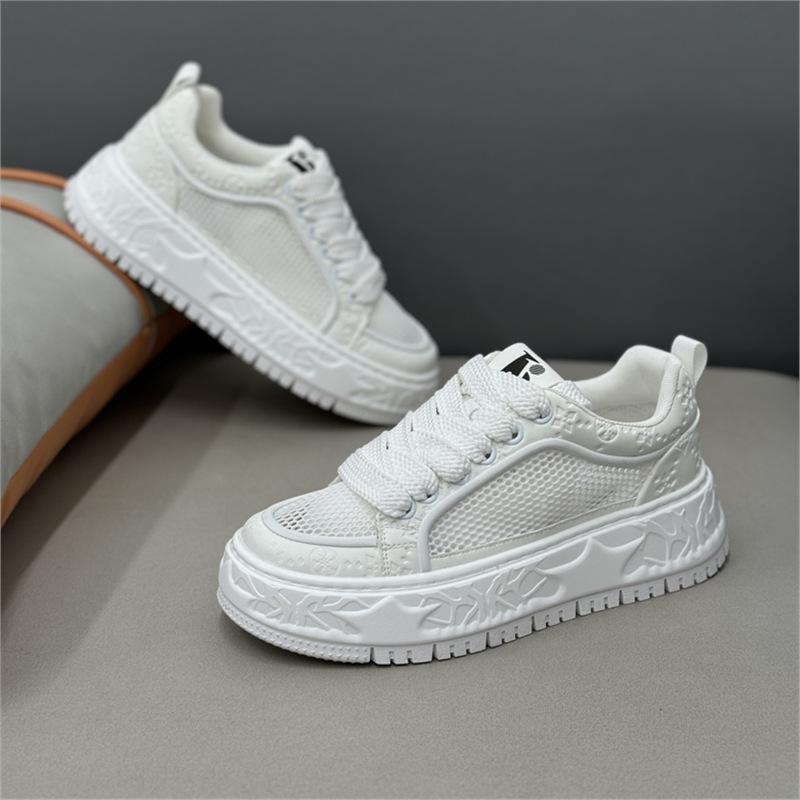 New Comfort Shoes Sneakers Breathable and Comfortable BJD