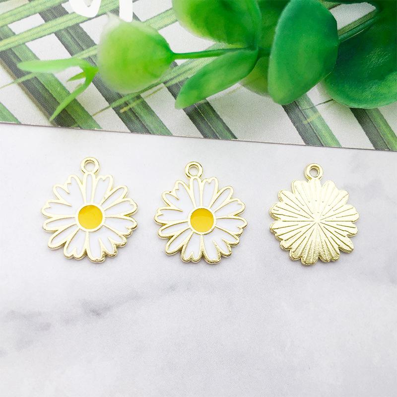 Alloy Flower Petal Jewelry Accessories: DIY Earrings, Phone Chain, Oil Drip Pendant