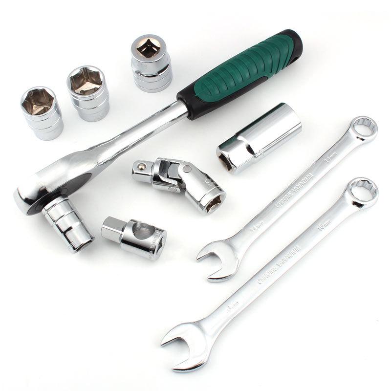 38-Piece Auto Repair Socket Wrench Set: Car Maintenance and Onboard Tools