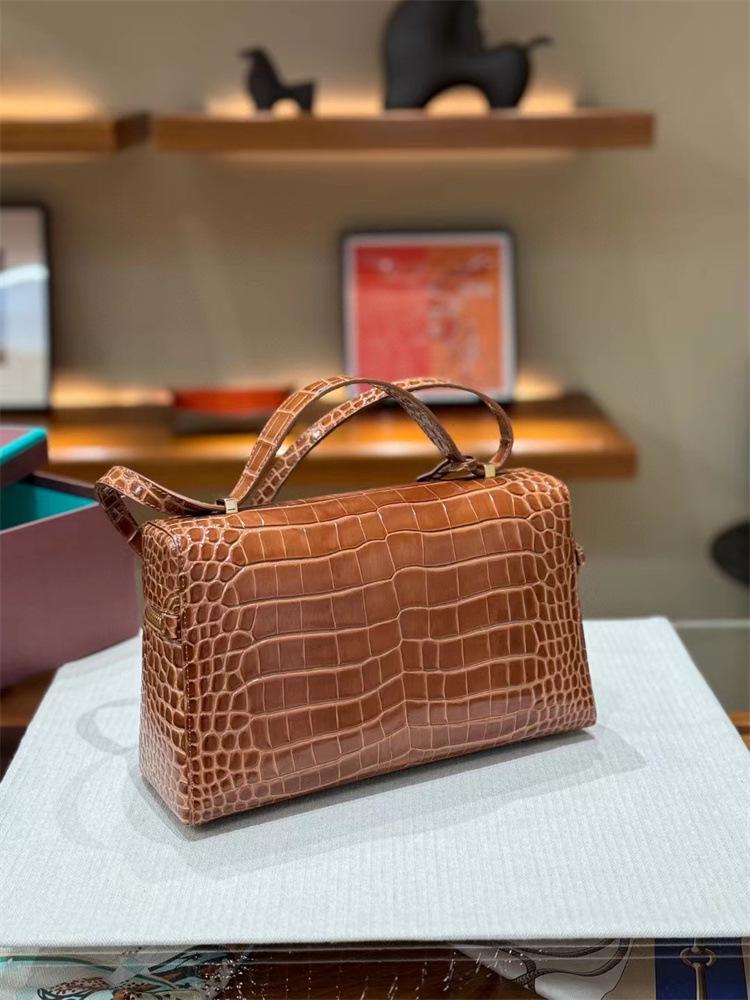 Alligator Grain Cowhide Lunch Bag 2025: Trendy Women's Crossbody & Handheld Shoulder Bag