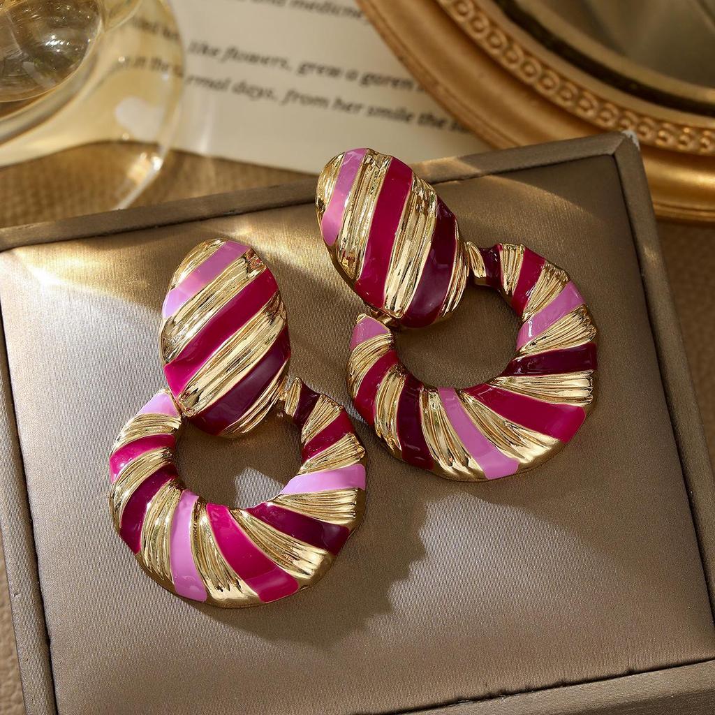 European Style Color-Blocked Circle Drop Earrings: Retro High-End Metal Design