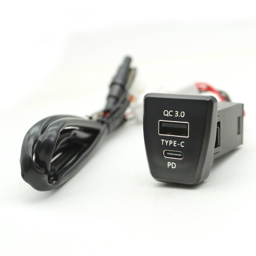Car Charger USB Interface Socket Interior QC3.0 USB Fast Charger For Toyota Rav4 Accessories