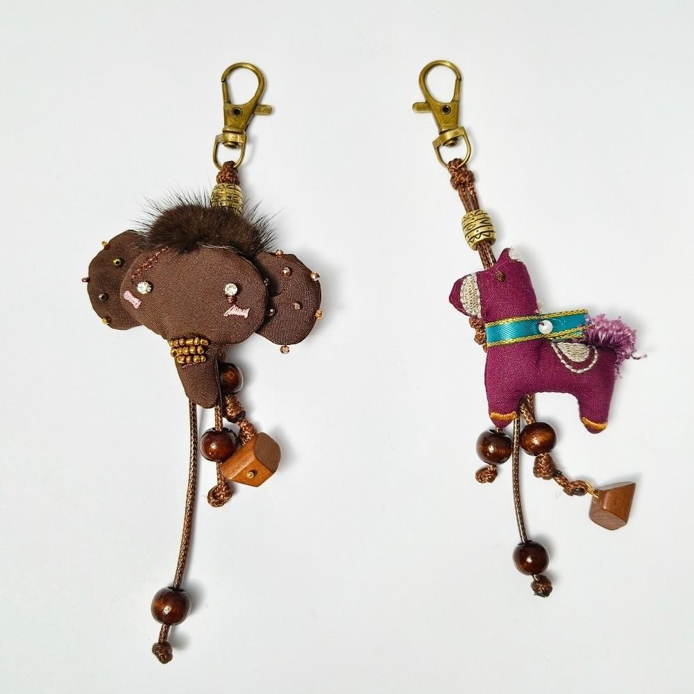 Cute Retro Pony Keychain Fabric Embroidered Key Holder Handmade Elephant Pony Pendant Gift