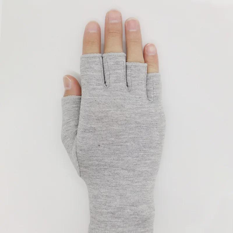 Light Gray Bamboo Charcoal Compression Cycling Gloves - Non-Slip, Joint Protection, Ideal for Sports & Fitness