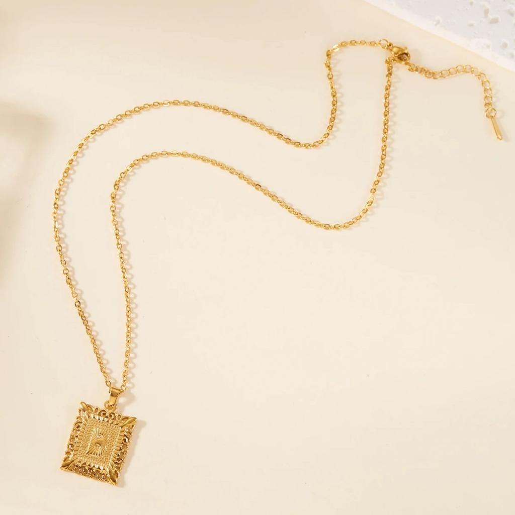 Exquisite Gold Color Initial Pendant Necklace for Women Men Stainless Steel Geometric Alphabet Necklace Friendship Jewelry