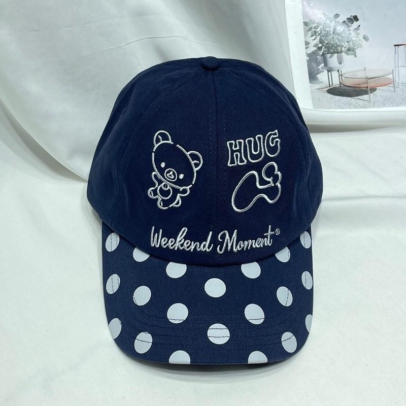 

Hug Small Bear Embroidery Baseball Cap With Wide Brim For Summer Sun Protection