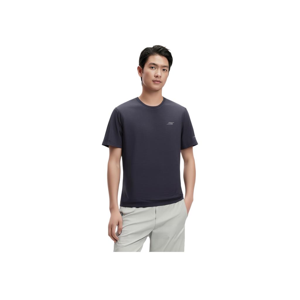 Skechers Solid Color Outdoor Casual Quick-Dry Crew Neck Short Sleeve T-Shirt Men Tops Carbon-Black P223M051-0018