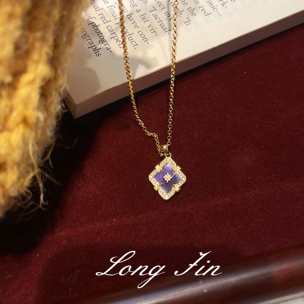 French Retro Four-Leaf Clover Window Grilles, Purple Dragon Crystal Jewelry Set, Necklace, Bracelet, Earrings, And A Ring.