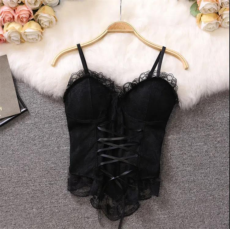 

Тонкое кружевное зимнее нижнее белье на бретелях-спагетти – Шикарный базовый топ One Size чёрный