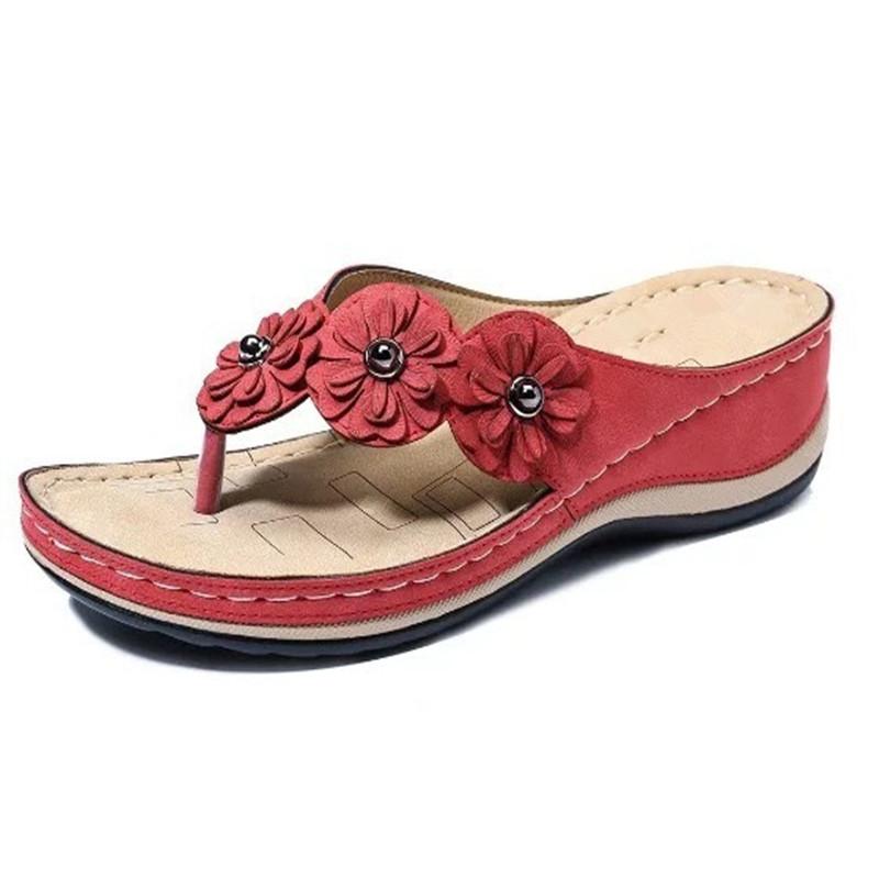 Spring and Summer Footwear Plus Size Retro Flowers Flat Bottom Round Head Casual Women's Shoes Sandals Plus Size Flip-flops.