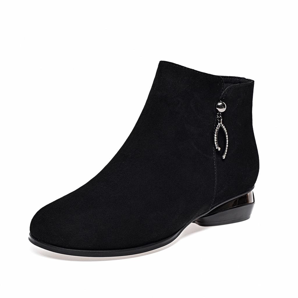 Round Head Short Boots Women's 2025 Autumn and Winter New Korean Version Round Head Black Cotton Boots Two Kinds of Height Small Ankle Boots Women