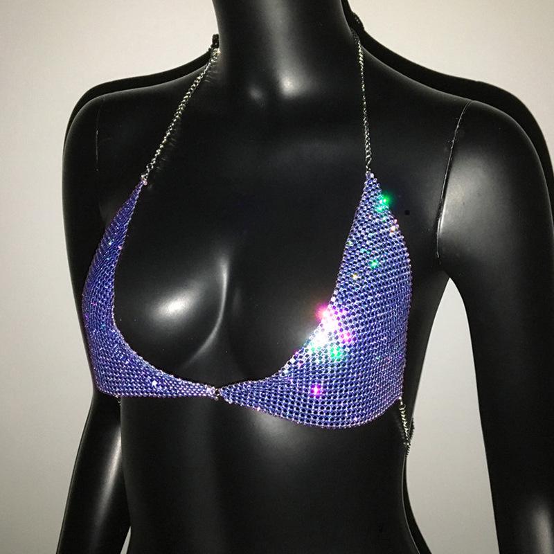Chaîne de poitrine tendance entièrement pavée de strass et de diamants: Haut sexy à fines bretelles et dos nu pour femmes