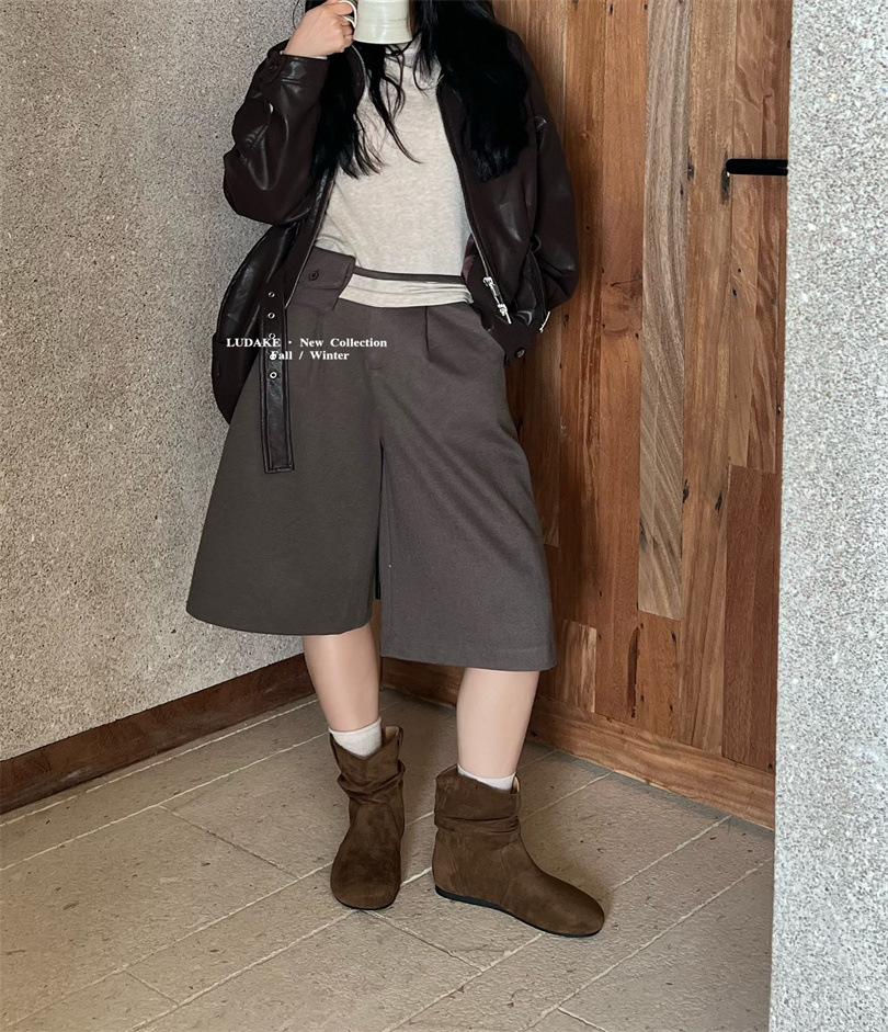 Women's Shoes 2025 Autumn and Winter European Station Retro Sleeve Stacking Boots Round Head Matte Short Boots