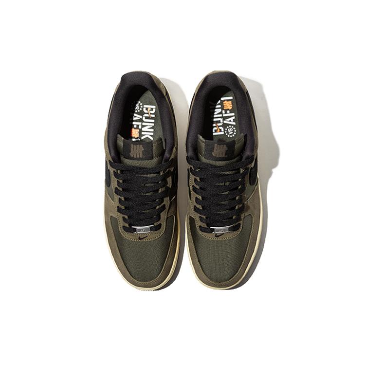 Nike Air Force 1 Low Sp Undefeated Ballistic Dunk Vs. AF1
