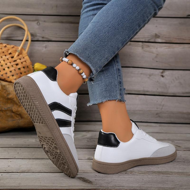 Women's Wide Width Color Block Sneakers - Round Toe Lace-Up Low Top Casual Shoes, Lightweight Flat Sole Walking Shoes for Women