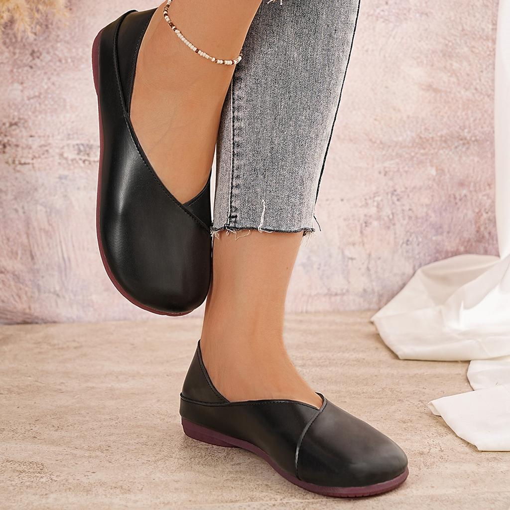 Spring and Autumn SolidColor Shallow Mouth Round Head Flat Shoes Fashionable Comfortable Casual Single Shoes for Women