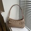 Retro Fashion Underarm Bag Women's New Trendy Rivet Locomotive Bag High-end Niche Versatile Baguette Bag